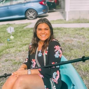 Meet your Posher, Olivia